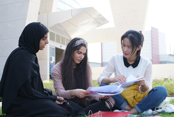 وحدة التبادل الطلابي 