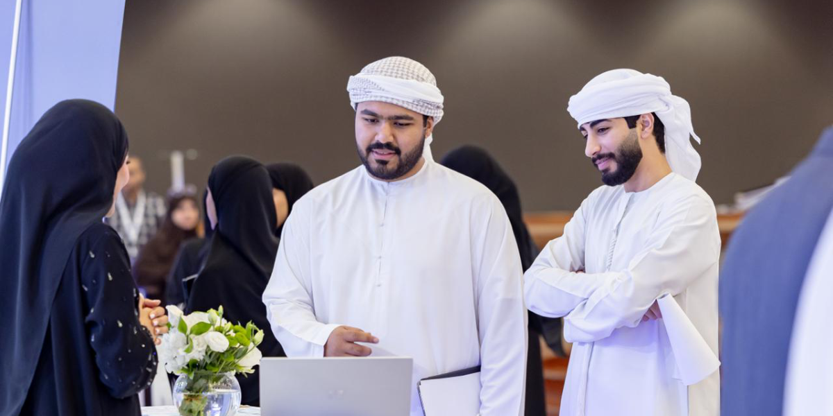 تحت شعار " طريقك إلى المستقبل" جامعة الإمارات العربية المتحدة تنظم "معرض التوظيف 2026" لتعريف طلبتها وخريجيها بالفرص المهنية والتدريبية
