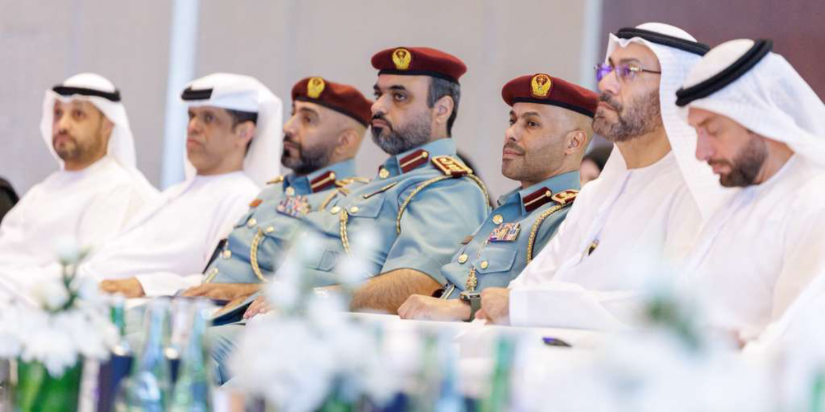 sliderImage جامعة الإمارات تستضيف اللقاء الثالث لبرنامج "تصفير البيروقراطية"