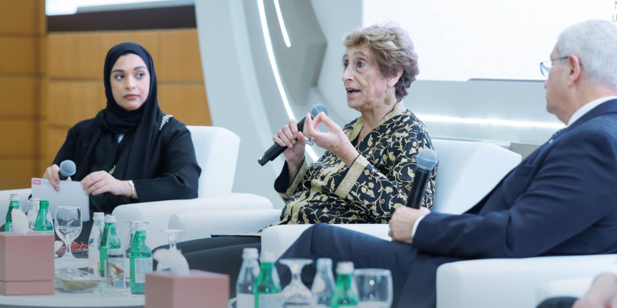 sliderImage  UAEU Hosts “Great Arab Minds Session” Celebrating Arab Contributions to Science and Society