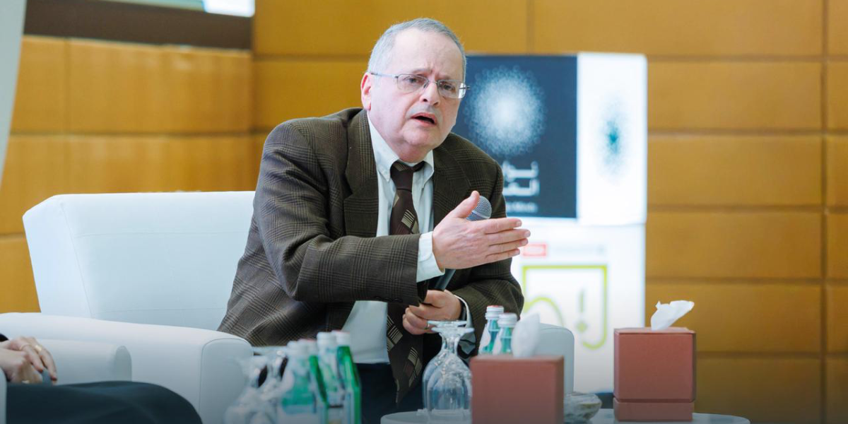 sliderImage  UAEU Hosts “Great Arab Minds Session” Celebrating Arab Contributions to Science and Society